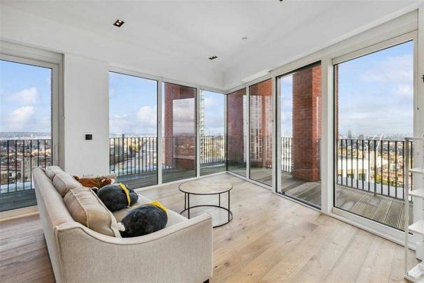 Exchange Gardens, Vauxhall, SW8 - Photo 1