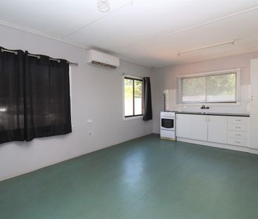 Welcome to Webb - Photo 2