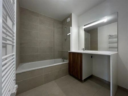 Location appartement 4 pièces - 91m² à Nantes (44100) - Photo 5