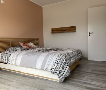Gemeubeld, gelijkvloers appartement met autostaanplaats te Brugge - Foto 3