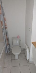 Location Appartement 2 pièces 34m² - Photo 4