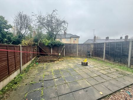 3 bedroom house to rent - Photo 3