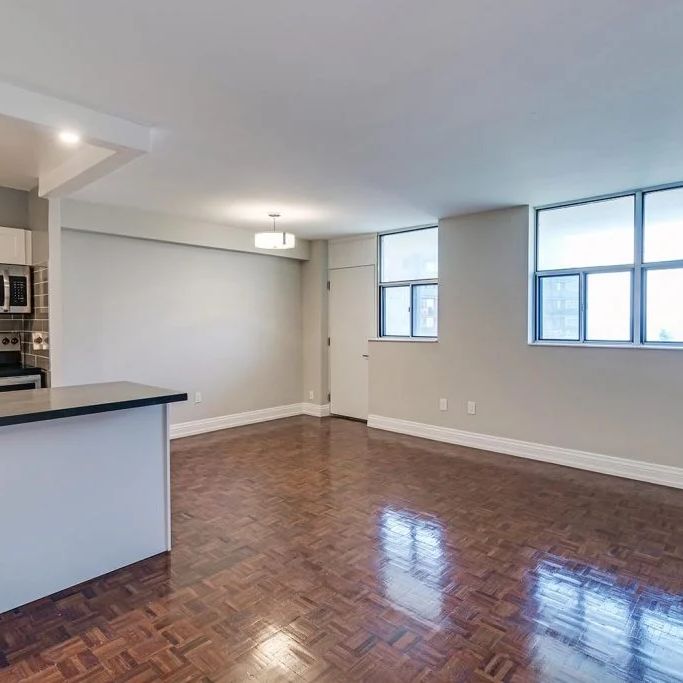 Macey Apartments - Photo 1