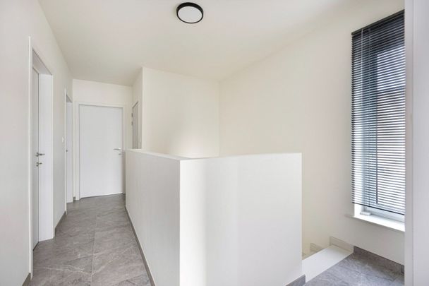 Moderne ruime woning in een doodlopende straat te Balen-Wezel! – Verlinden Vastgoed - Photo 1