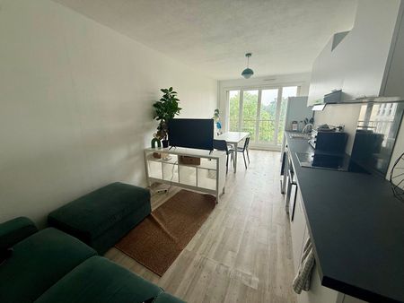 Location Appartement 1 pièce 79m² RENNES 35200 - Photo 2