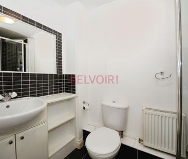 2 bedroom flat to rent - Photo 6