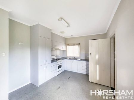 3 Bedroom home in Horsham West! - Photo 3