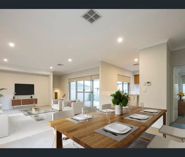 Spacious 4-Bedroom Family Home with Theatre Room & Solar Panels - Photo 3