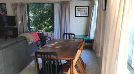 Sunny 3 bedroom In Brooklyn - Photo 2