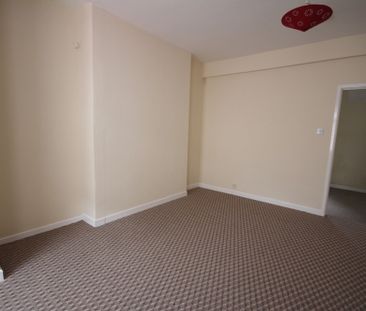 36A Central Avenue, Bangor, BT20 3AW - Photo 3
