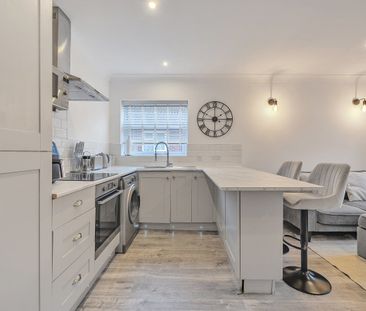 Maisonette to rent - Taylors Close, Sidcup, DA14 - Photo 4