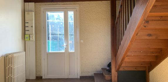 Location Appartement 2 pièces 34m² LE PIAN MEDOC 33290 - Photo 2