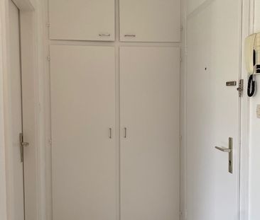 Location Appartement 1 pièce 33m² - Photo 3