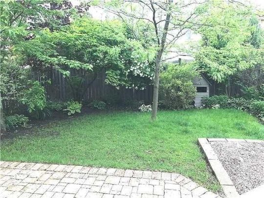 For Lease - 10 Jessica Drive, Barrie, Ontario - Photo 1