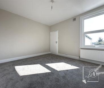 Dover Road, Gravesend - Photo 4