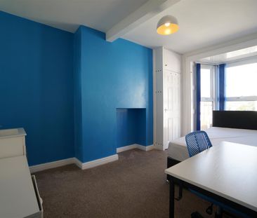 11 College Road - Photo 2