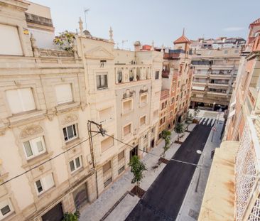 Room with double bed in Moragas street - Photo 3