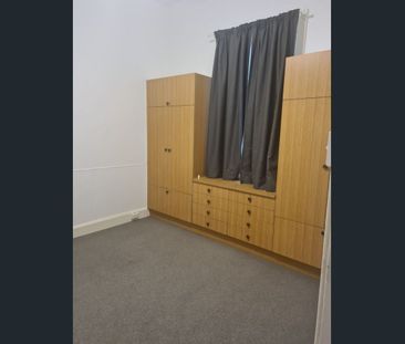 Quirky cute cottage sought after location right next to a gorgeous ... - Photo 1