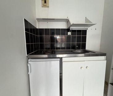 Location Appartement 2 pièces 38m² LILLE 59000 - Photo 2