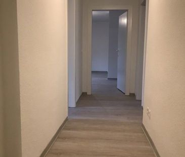 renoviertes Raumwunder: 3-Zi.-DG-Whg. in Nonnenbruch - Photo 1