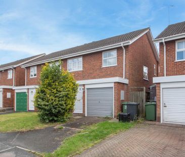 3 bedroom semi-detached house to rent - Photo 3
