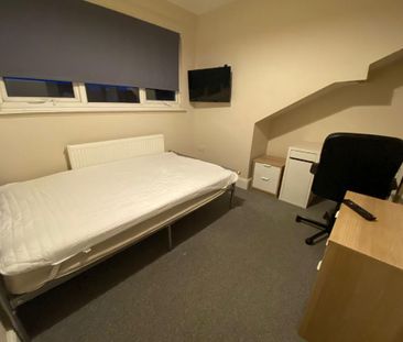 5 bedroom house share to rent - Photo 4