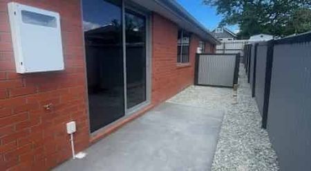 New one bedroom townhouses - Photo 4