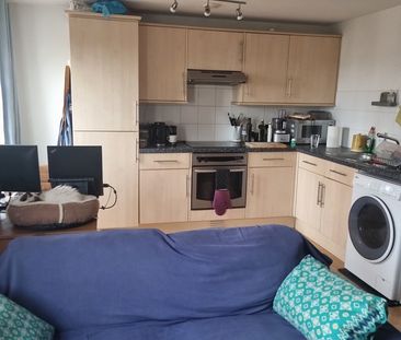 2 Bed Flat, Old Market, BS2 - Photo 1