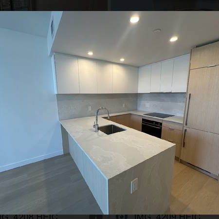 Brand new 1 bedroom at The Nest - huge patio - Photo 1