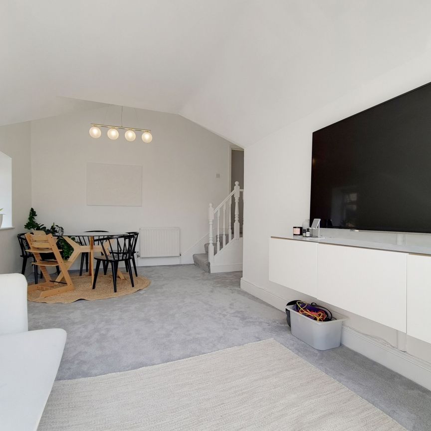 Tooting Bec Gardens - Photo 1