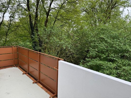 Nachmieter:innen gesucht: 2-Zimmer-Wohnung in Bremen-Hemelingen mit zwei Balkonen und Einbauküche - Foto 1