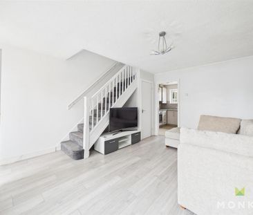 2 bedroom semi-detached house to rent - Photo 2