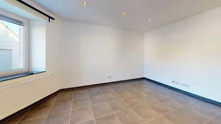 Appartement te huur - Photo 2