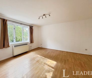 2 bedroom apartment to rent Dadswood, CM20 - Photo 2