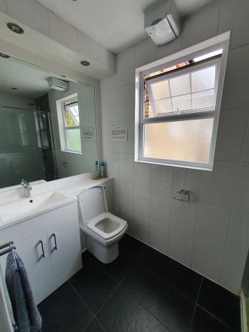 Room in a Shared House, London, N22 - Photo 2