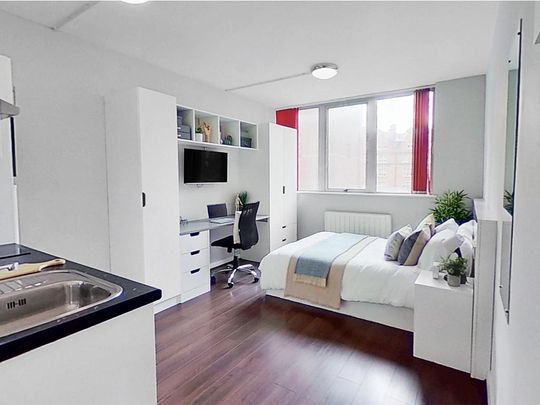 Studio to rent - Photo 1