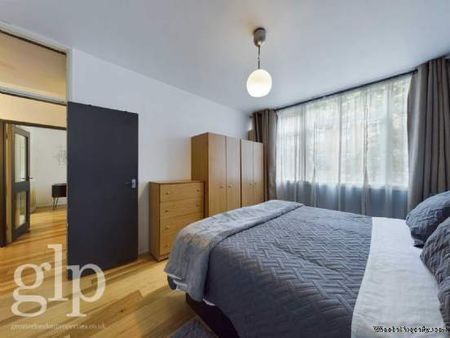 2 bedroom property to rent in London - Photo 4