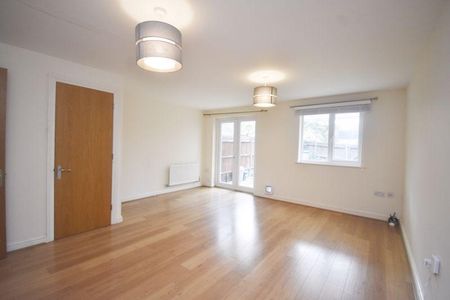 3 bedroom terraced house to rent - Photo 2