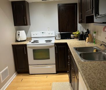 For Lease - 108 Maroon Drive, Richmond Hill, Ontario - Photo 5