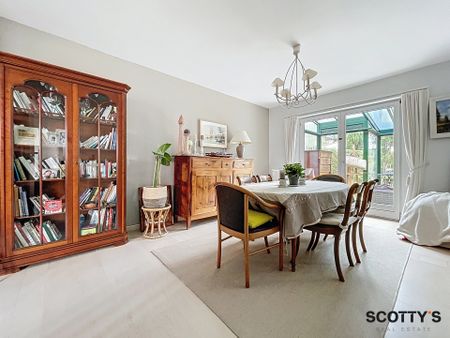 Woning met 4 slaapkamers en garage - Foto 3