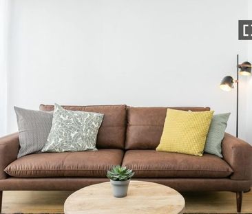 3 room luxury Flat for rent in Barcelona, Catalonia - Photo 5