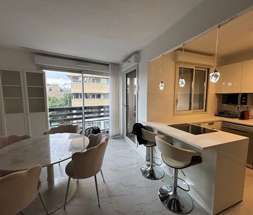 A LOUER - AIX EN PROVENCE - T3 MEUBLE AVEC TERRASSE - PROCHE ROTOND... - Photo 6