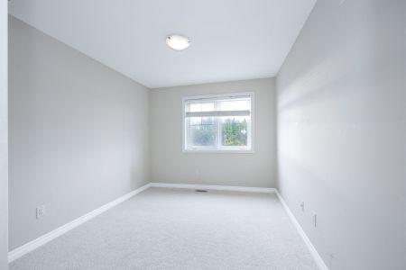 For Lease - 79 Rookie Crescent, Kanata, Ontario - Photo 3
