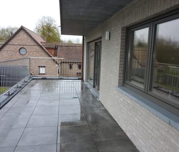 Appartement te huur - Foto 2