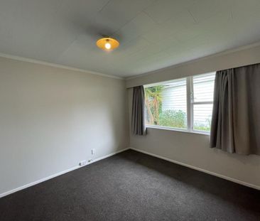 St Johns Hill home - Photo 4