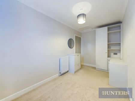 2 bedroom Flat To Let Total Size: 868 SQ FT - Photo 3