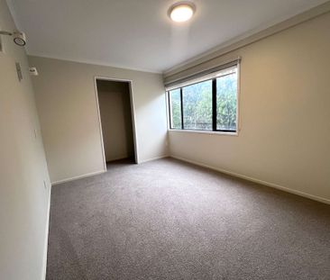 One Bedroom Renovated Unit and Mt Maunganui Location! - Photo 2