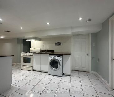 For Lease - 713 Sunnypoint Drive Unit# Lower Level, Newmarket, Ontario - Photo 3