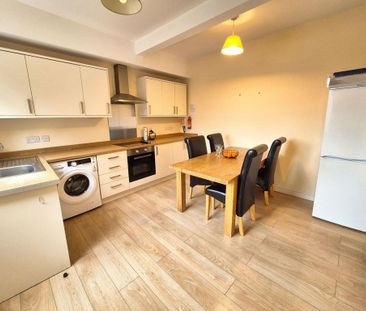 1 bedroom in a house share to rent - Photo 6