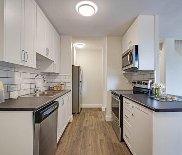 Westwood Abbey Apartments - Photo 1